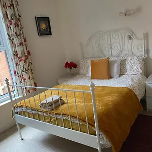 Homestay Charminster